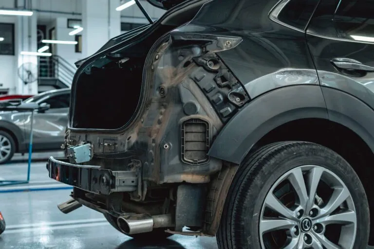 Taller de colisión Mazda Colautos