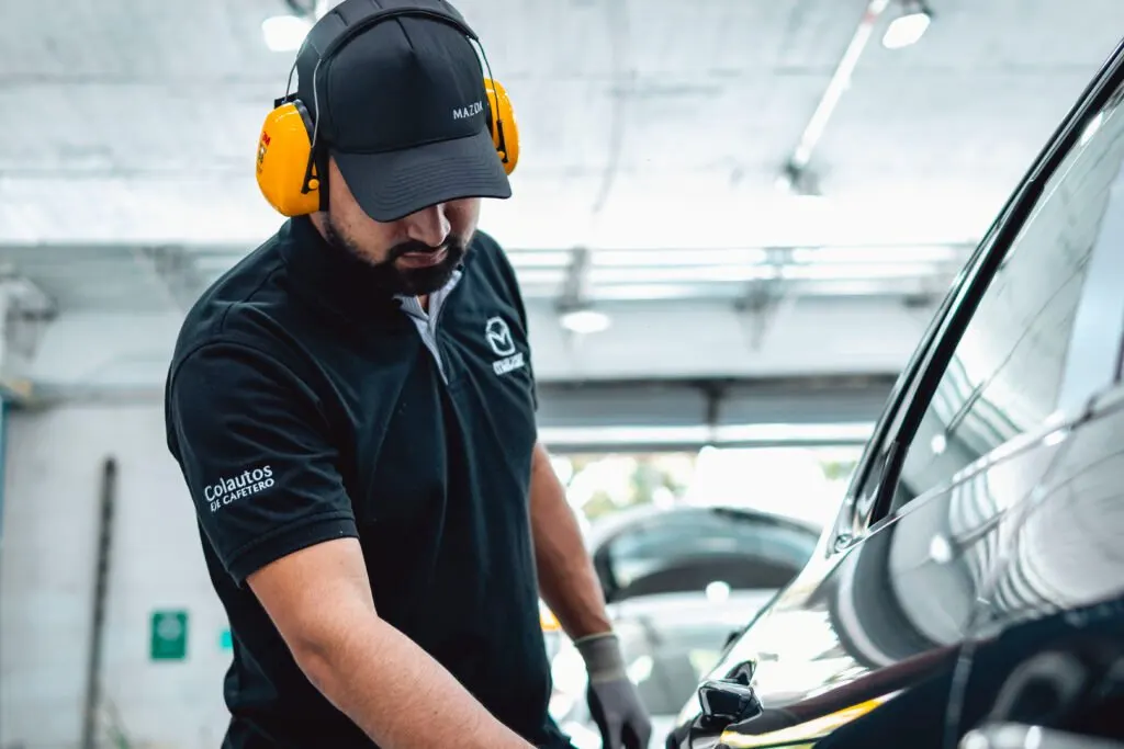 Taller Mazda Colautos