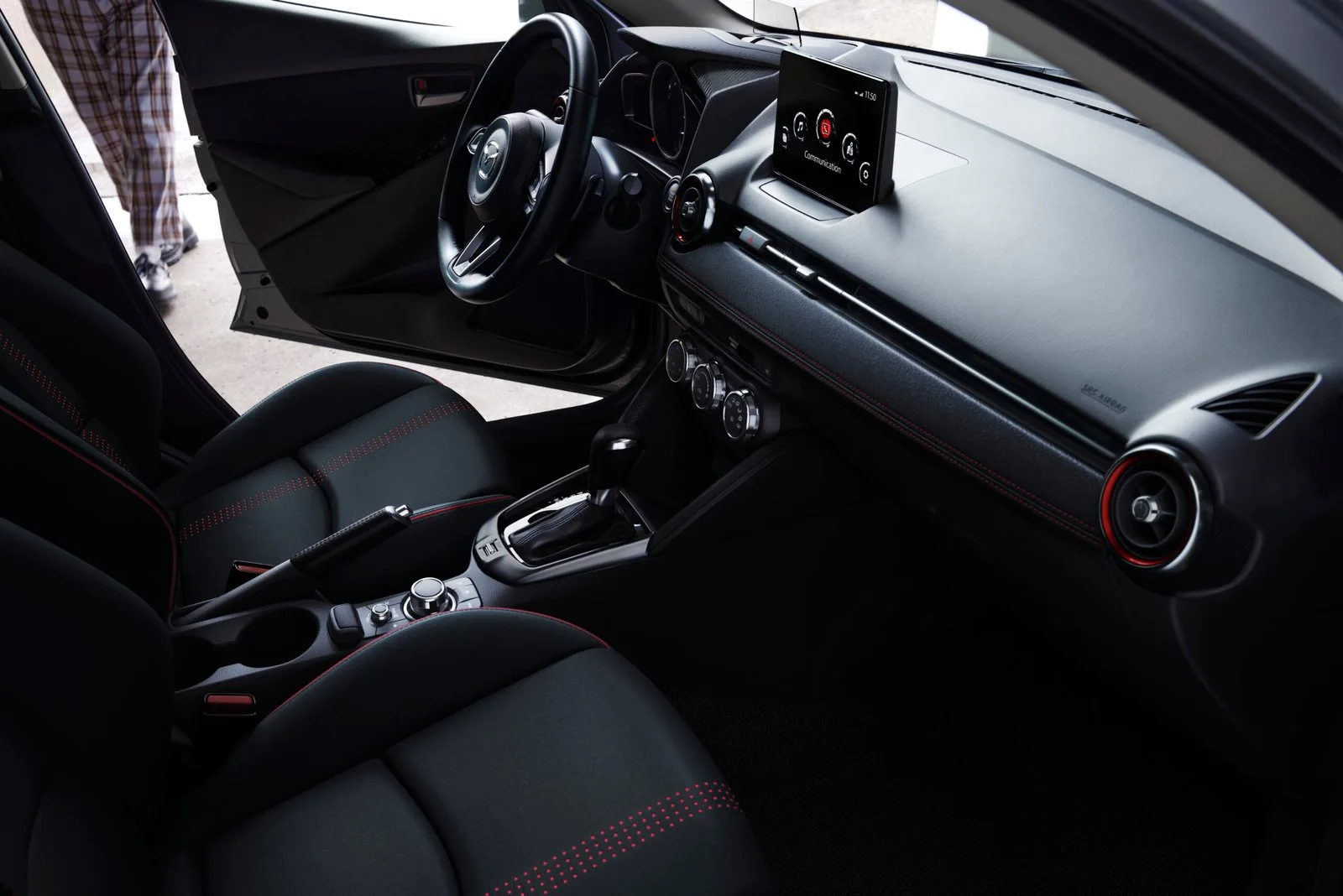 Mazda 2 Sedán Grand Touring LX, interior