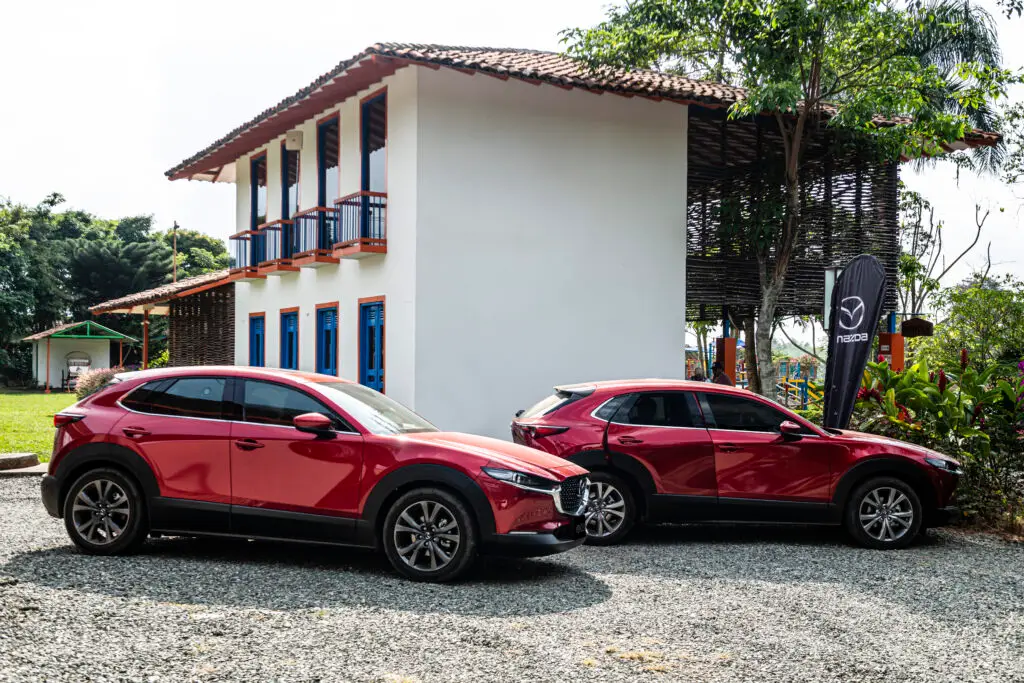 RS56517_Mazda_CX-30_2022_Versiones_Grand_Touring_LX_Hibrido_Retocadas_Exterior_25