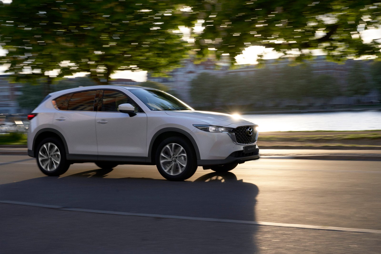 RS71154_KGTCLAH_Mazda_CX-5_2024_versiones_Touring_2,0L_Retocadas_Exterior_014