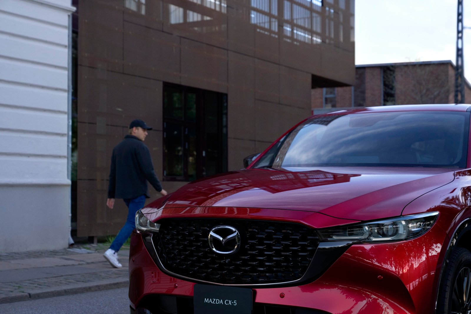 RS71156_KGTNLAE_Mazda_CX-5_2024_versiones_Grand_Touring_Carbon_Edition_Retocadas_Exterior_003