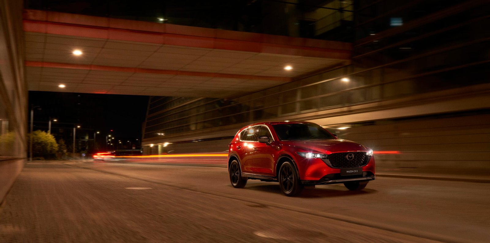 RS71157_KGTNLAE_Mazda_CX-5_2024_versiones_Grand_Touring_Carbon_Edition_Retocadas_Exterior_004